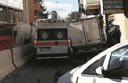 Reggio Calabria, un pedone muore dopo l’impatto: la città si risveglia con un’altra vittima della strada
