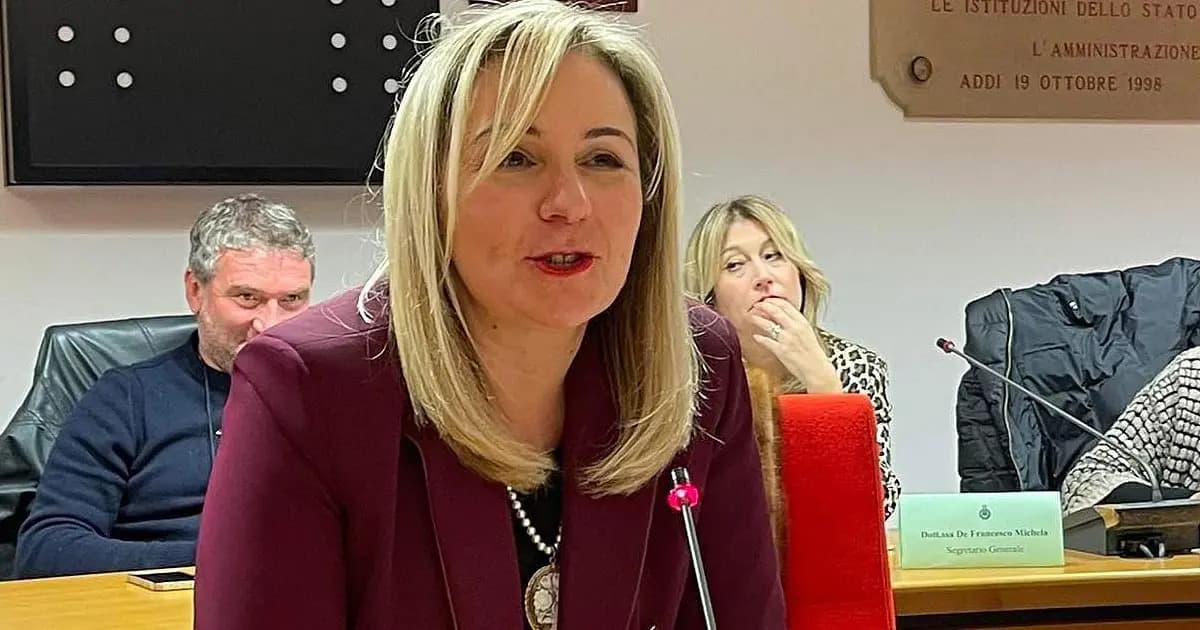 Ferma condanna e piena solidarietà: la CGIL al fianco della sindaca di Gioia Tauro contro ogni intimidazione