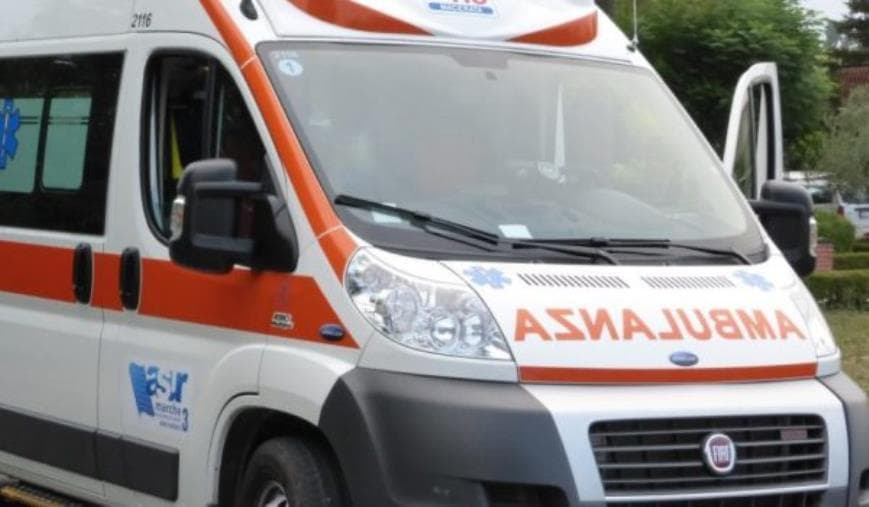 Tragedia sulla SS 109 Bis a Catanzaro: incidente mortale, strada chiusa e traffico deviato