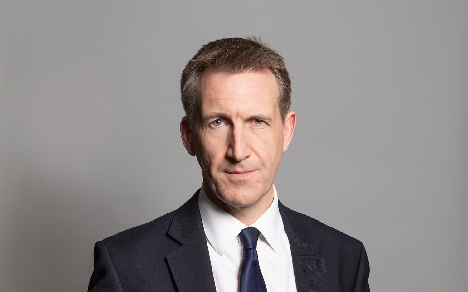 Londra cambia volto alla Difesa: Dan Jarvis nuovo ministro dopo l’addio di Healey