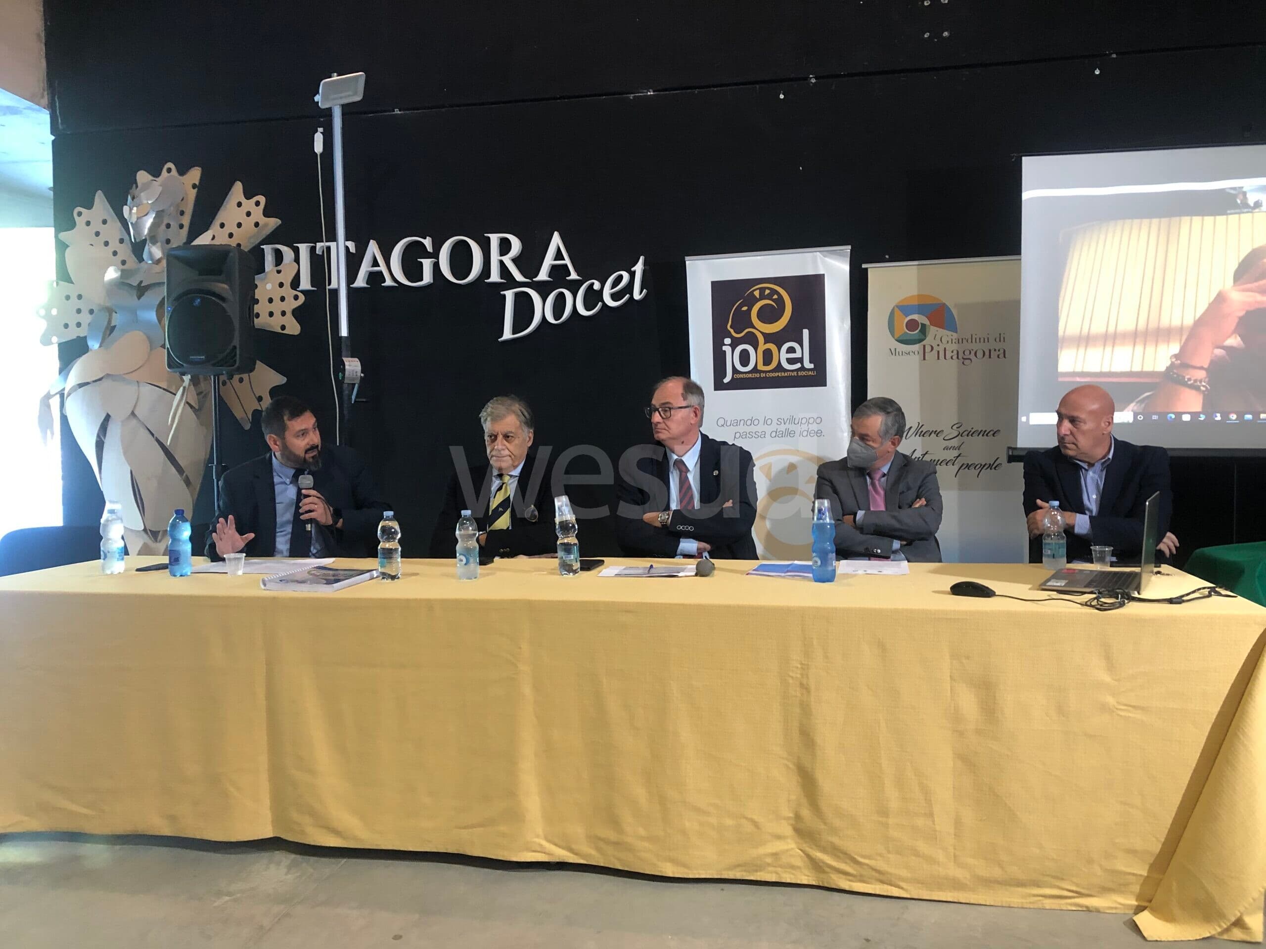 Crotone costruisce il nuovo welfare: al via i tavoli per il Piano Sociale di Zona