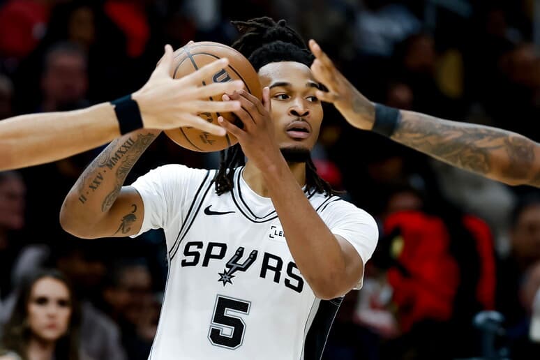 NBA, Castle show: tripla doppia “monstre” e Spurs in serie positiva