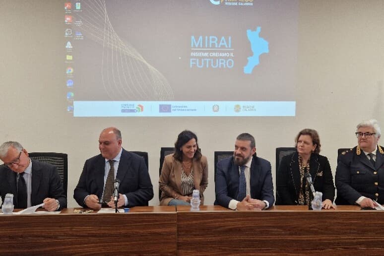 Catanzaro, torna “Mirai”: la Regione punta su lavoro e autoimprenditorialità nelle scuole