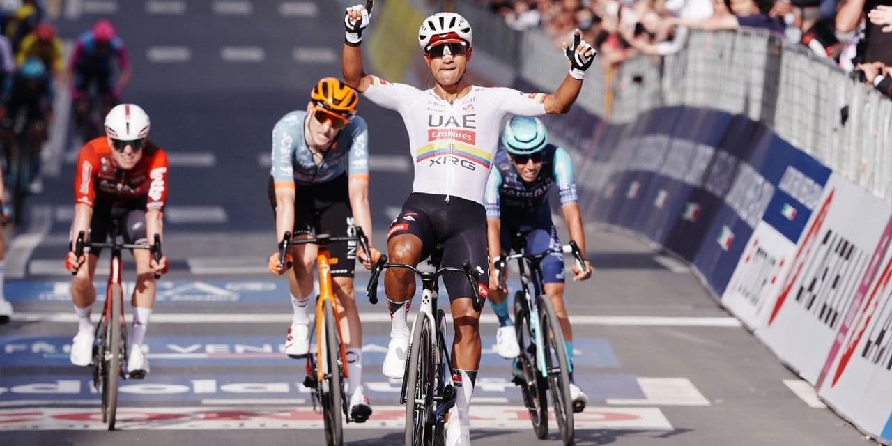 “Narváez-show al Giro: terzo sigillo UAE tra fughe e volata vincente a Cosenza”