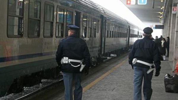 Due vite salvate in poche ore: alla stazione di Catanzaro Lido l’intervento decisivo della Polfer