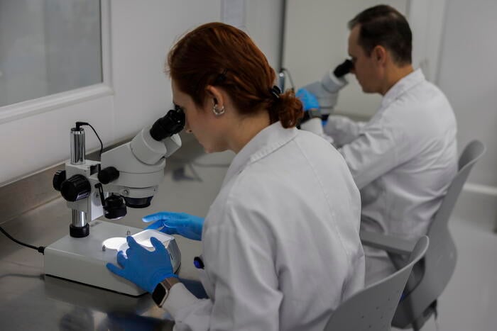 Ricerca oncologica, tre borse all’estero: un anno per formare nuovi specialisti