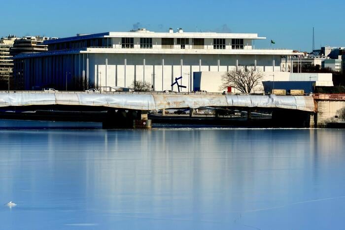 Washington, Kennedy Center chiude due anni: restyling da 200 milioni e polemiche