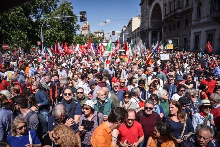 Scontro sul 25 Aprile a Milano: Meghnagi accusa l’ANPI, polemica sull’organizzazione del corteo