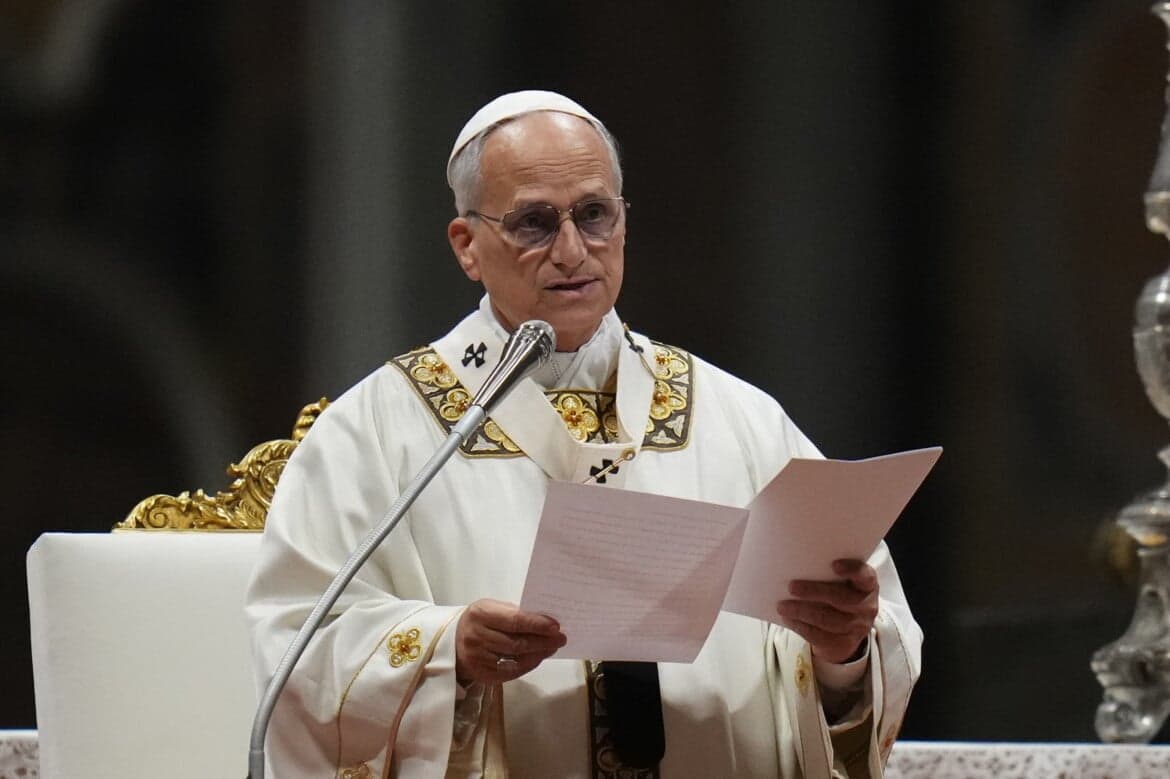 Il Papa fissa una data: l’11 aprile diventa il giorno in cui Roma proverà a sfidare il linguaggio della guerra