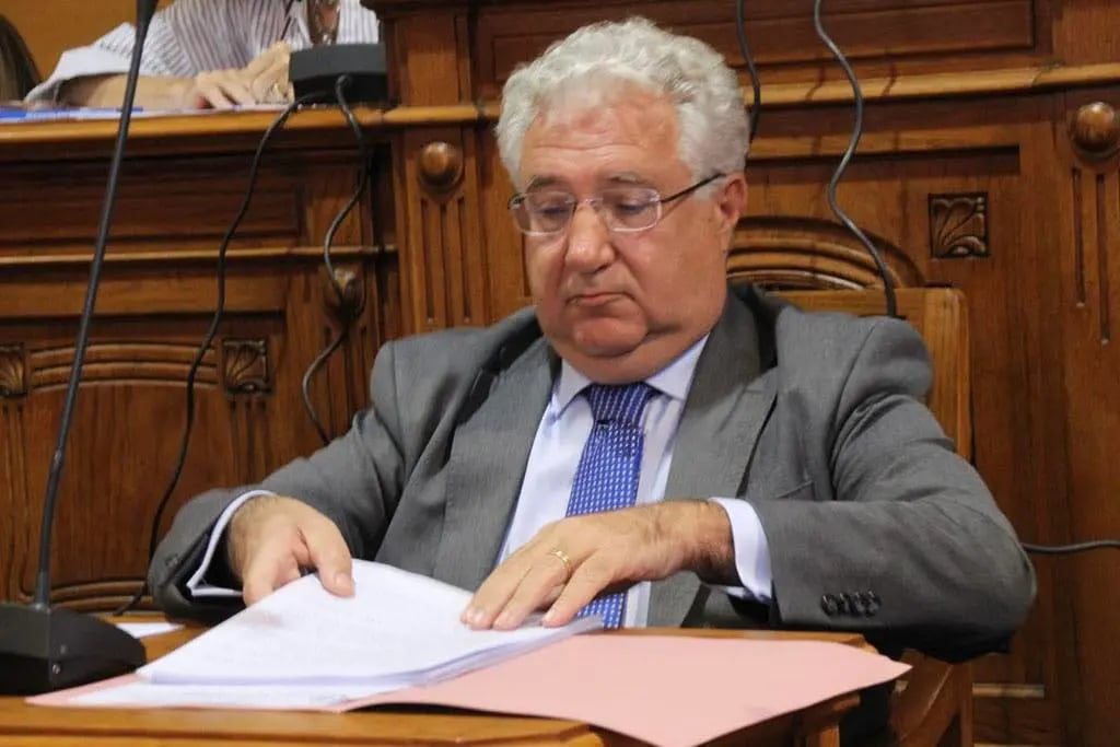 Lamezia Terme, scontro aperto: la RSU replica al sindaco e difende i dipendenti comunali