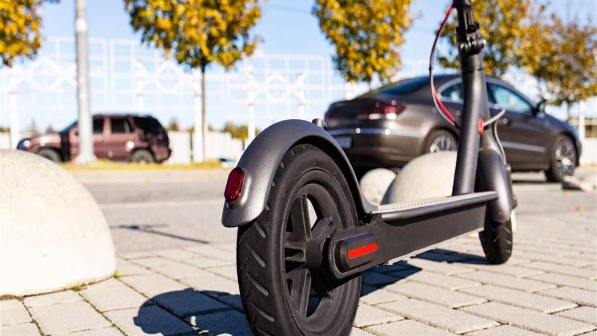 Monopattini elettrici, arriva l’RC obbligatoria: cosa cambia e da quando scattano le nuove regole