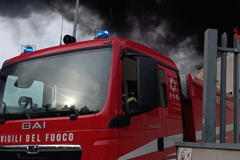 Sinopoli, mezzi incendiati in un cantiere: la FILLEA CGIL esprime solidarietà alla Soseteg