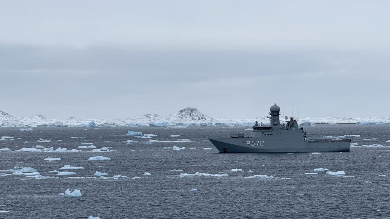 Artico sotto tensione: la Nato valuta una missione in Groenlandia, l’Europa frena Trump