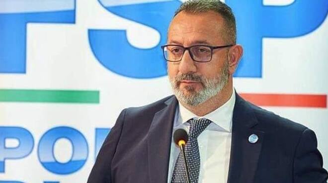 Poliziotti, svolta storica a Catanzaro: via libera alla residenza negli alloggi di servizio grazie all’accordo FSP