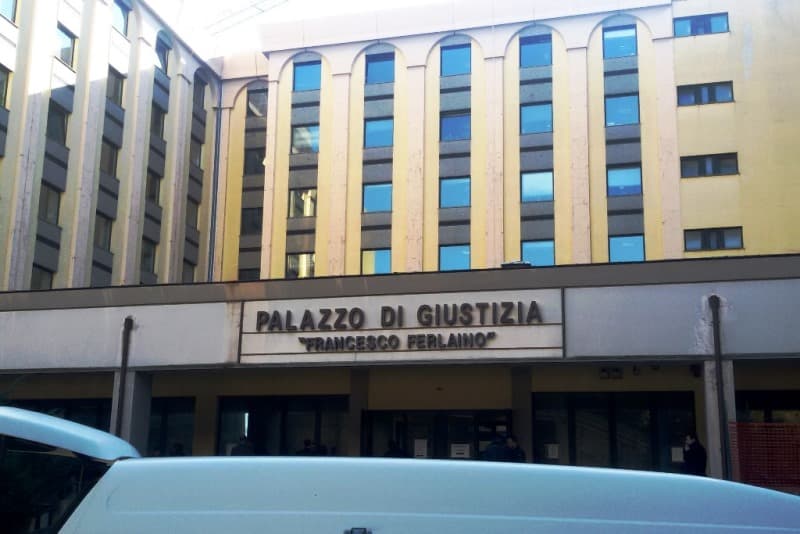 Catanzaro Lido, cade l’accusa di tentata estorsione: assolto l’imputato