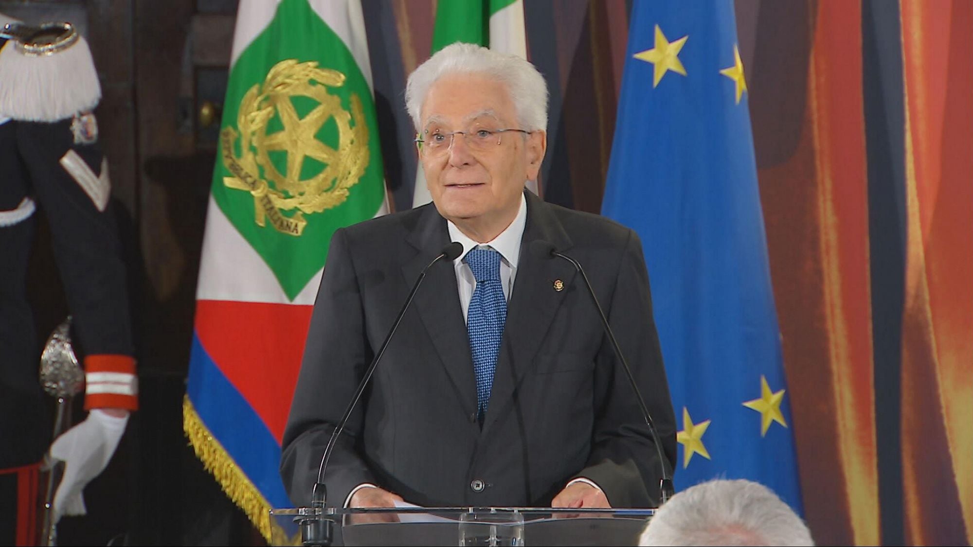 “Mattarella al cinema italiano: ‘Serve un’alleanza tra istituzioni e settore audiovisivo per costruire il futuro’”