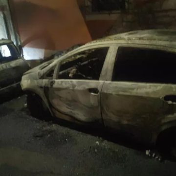 Incendiate due auto presidente Consiglio comunale Villapiana